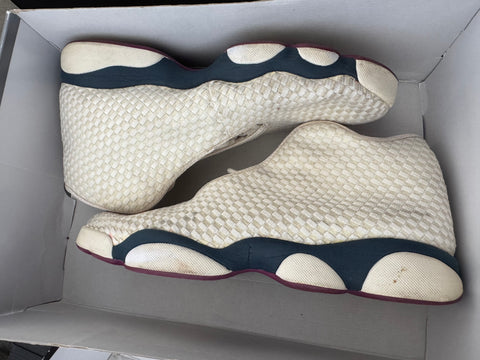 9Y Air Jordan Horizon GG Sail/Hyper